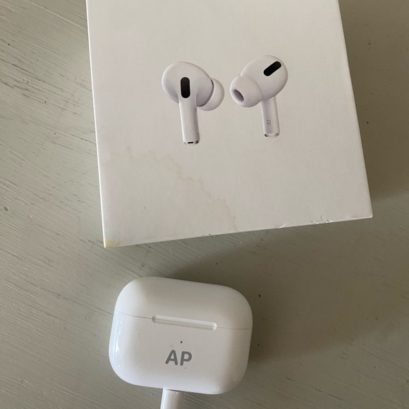 Custom AirPods Pro - Picture 5 of 10